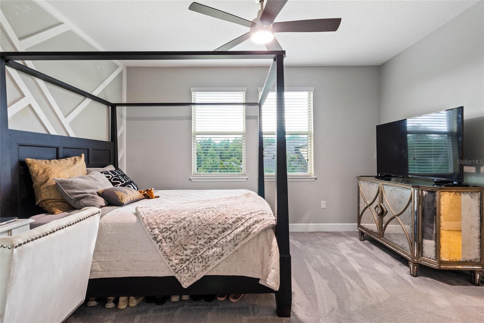 RAVEN CREST - Residential