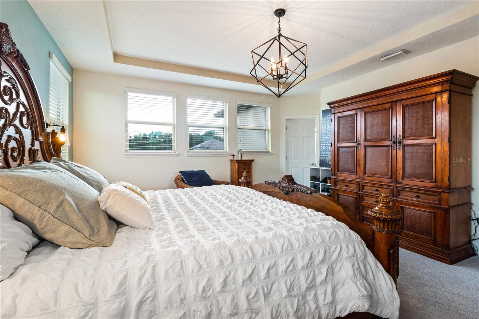 RAVEN CREST - Residential