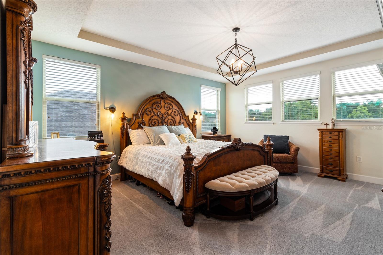 RAVEN CREST - Residential