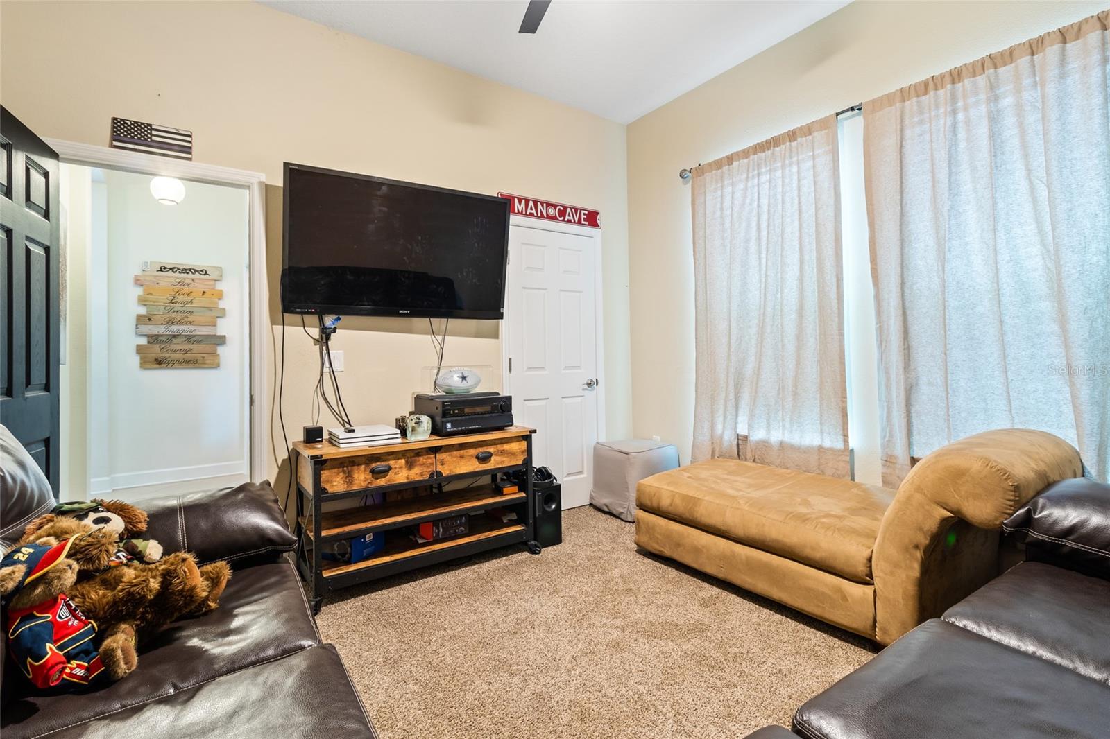 RAVEN CREST - Residential