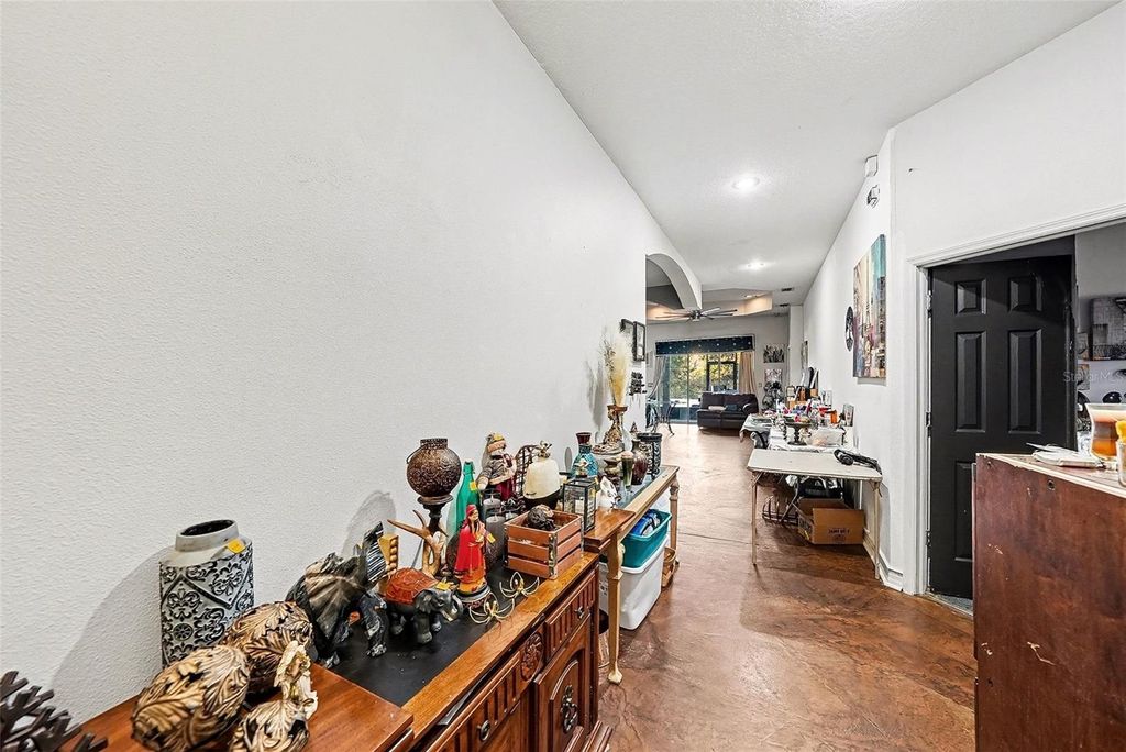 Photo of 37110 Highland Bluff Circle, Dade City, FL 33523 (MLS # TB8465352)