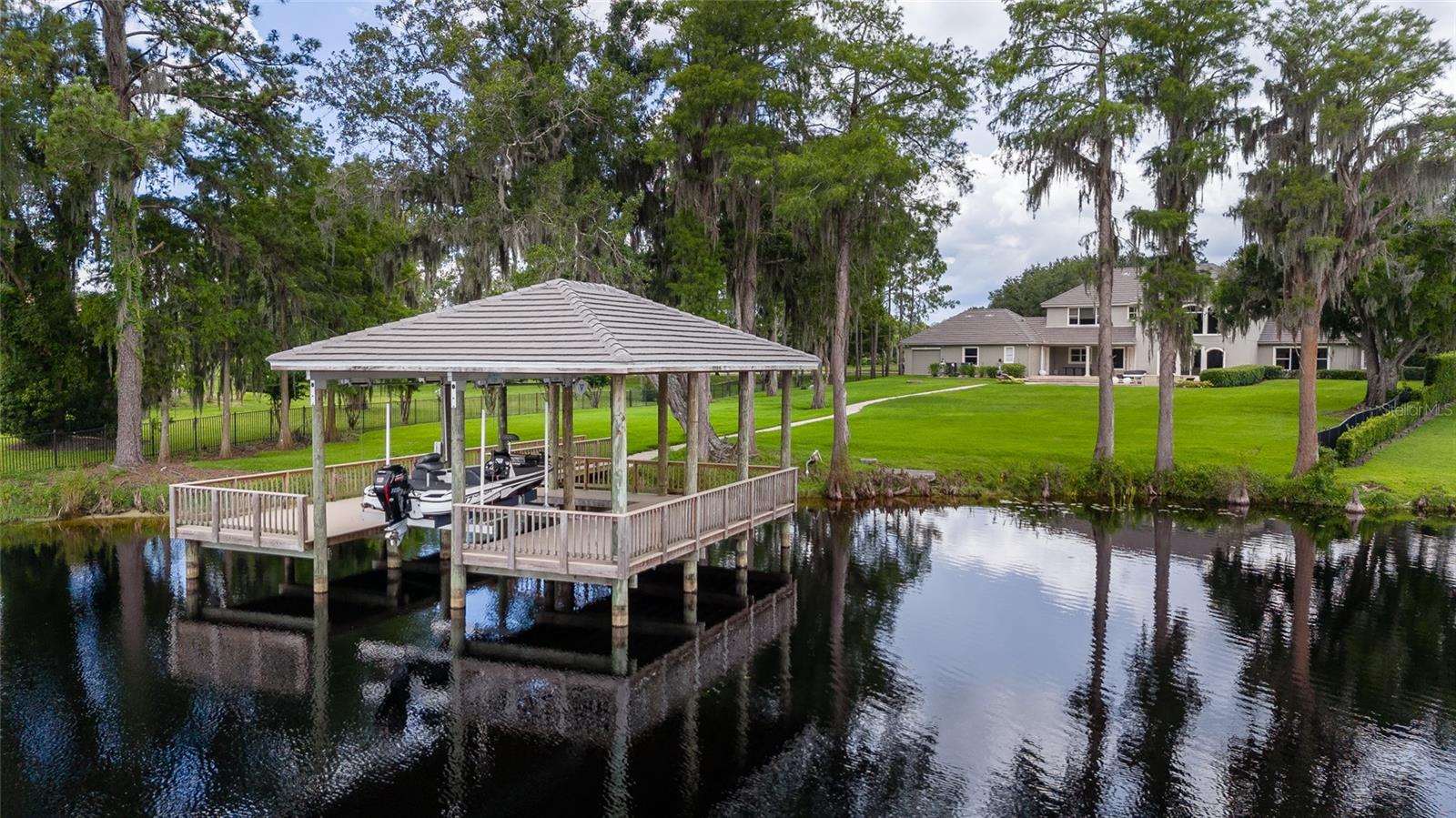 NORTHBRIDGE AT LAKE PRETTY - Residential