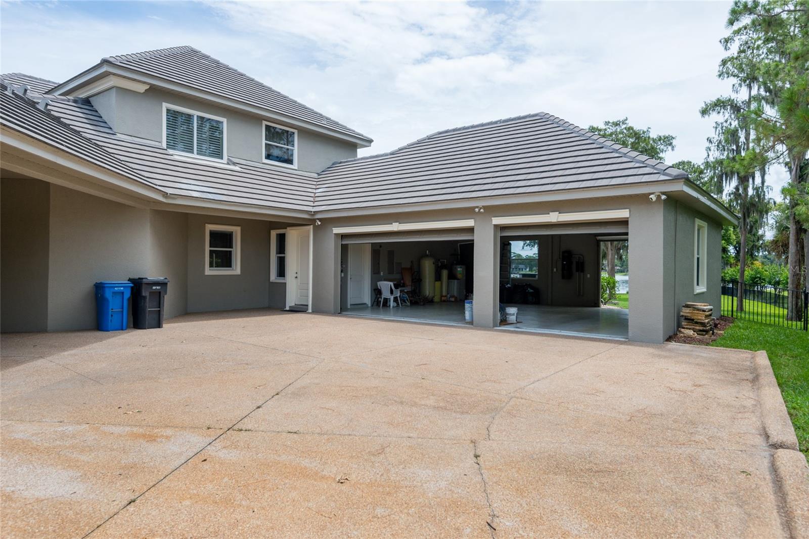NORTHBRIDGE AT LAKE PRETTY - Residential