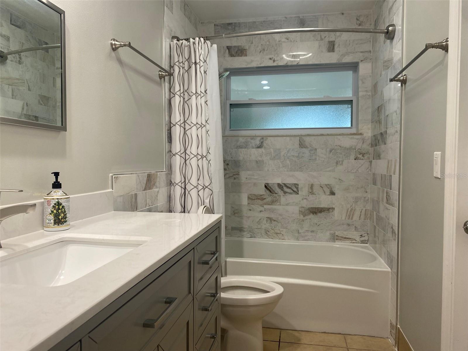 MANDARIN SEC 5 - Residential