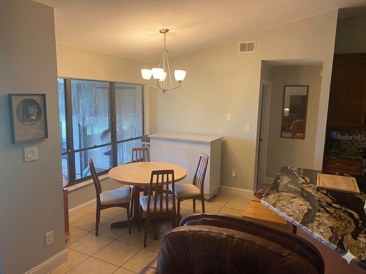 MANDARIN SEC 5 - Residential