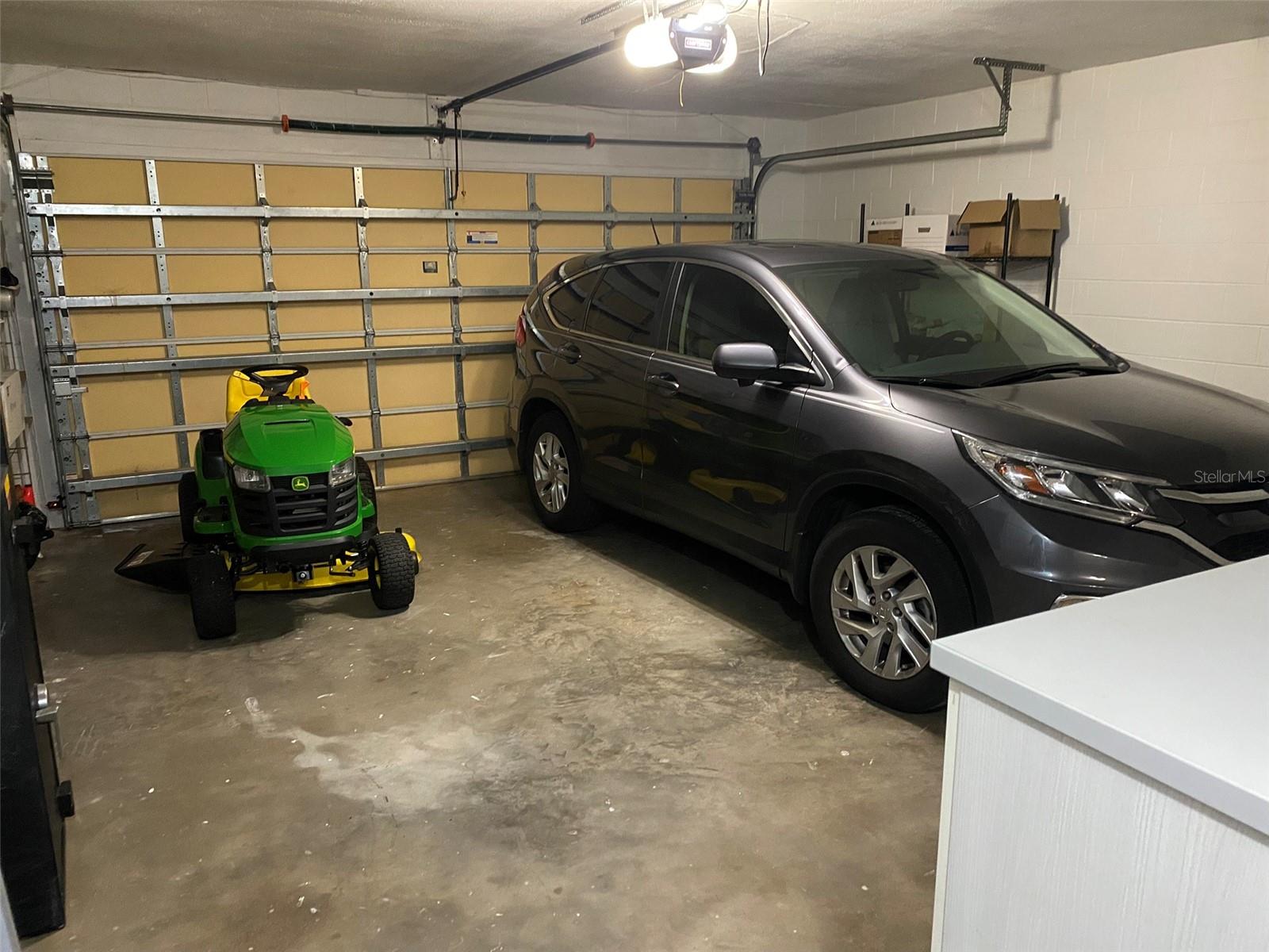 MANDARIN SEC 5 - Residential