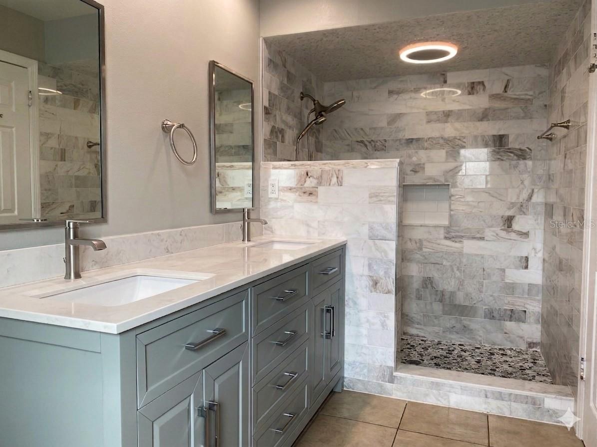 MANDARIN SEC 5 - Residential