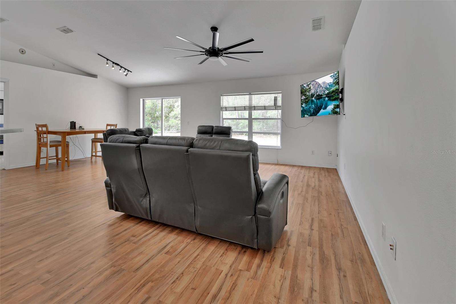 4600 S TOMOKA DRIVE
