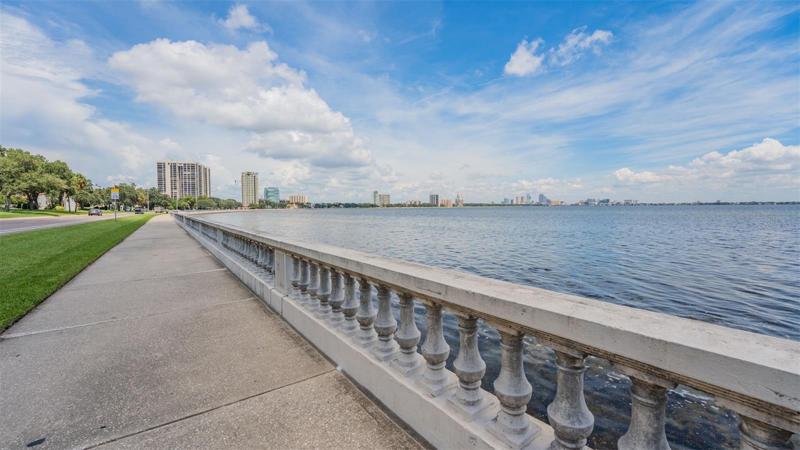 307 S NEWPORT AVENUE 1/2