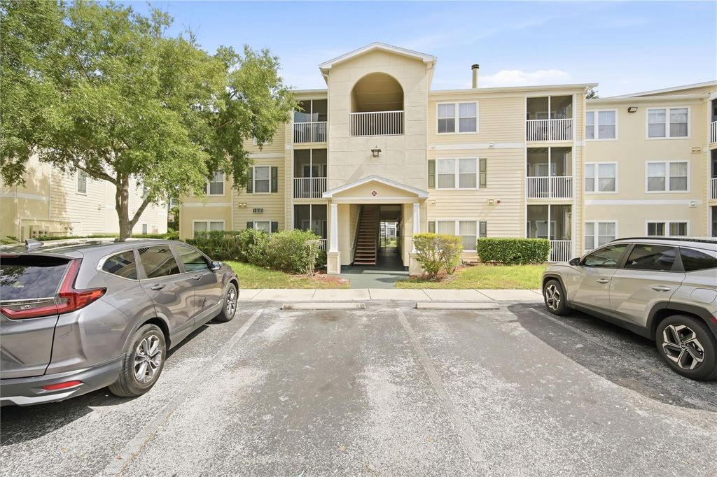 Photo of 18367 Bridle Club Drive #18367, Tampa, FL 33647 (MLS # TB8501242)