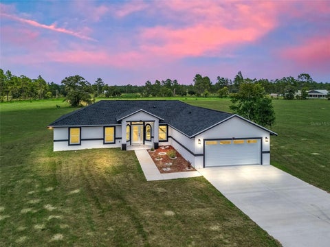 Tiny photo for 14461 SE 80th Street, Morriston, FL 32668 (MLS # OM728205)