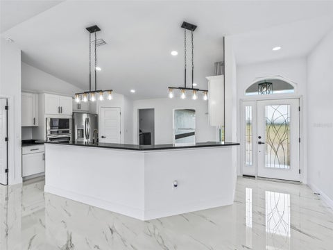 Tiny photo for 14461 SE 80th Street, Morriston, FL 32668 (MLS # OM728205)