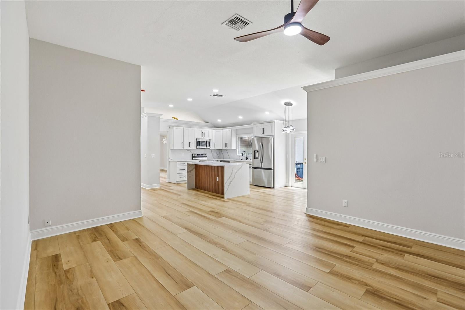 2455 HICKMAN CIRCLE