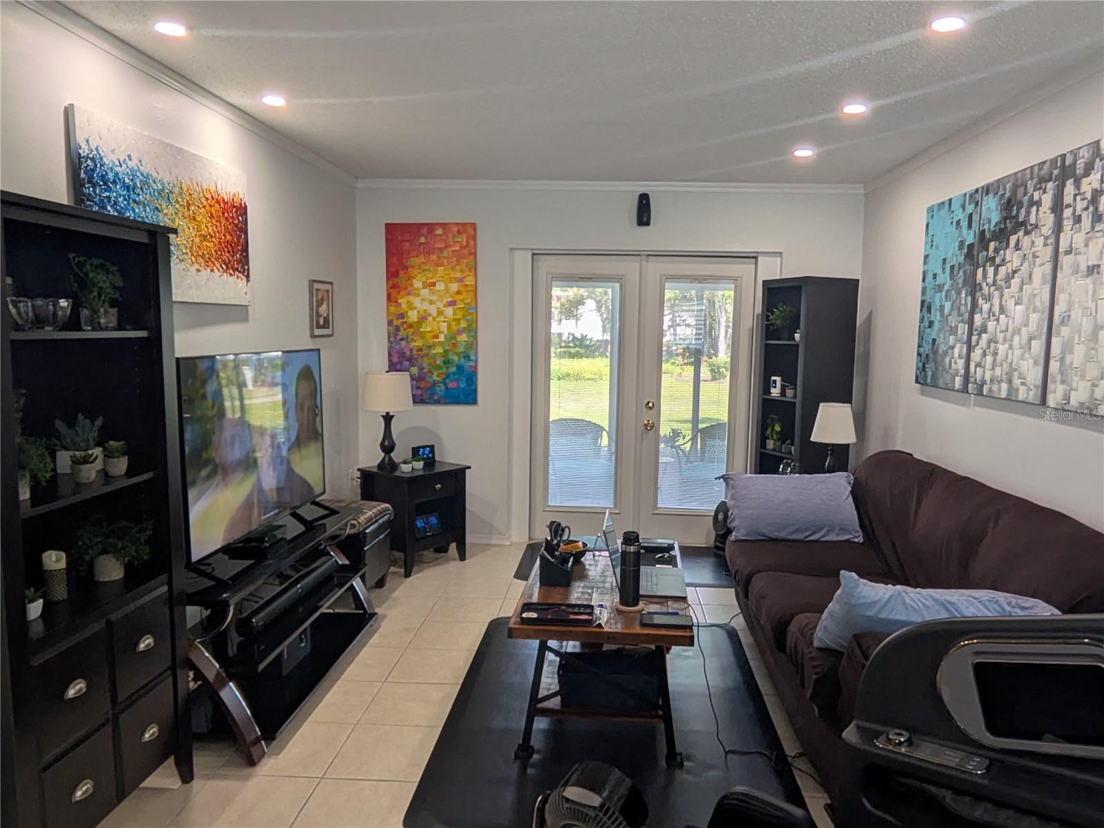 THE FOURTH BAYSHORE - Residential