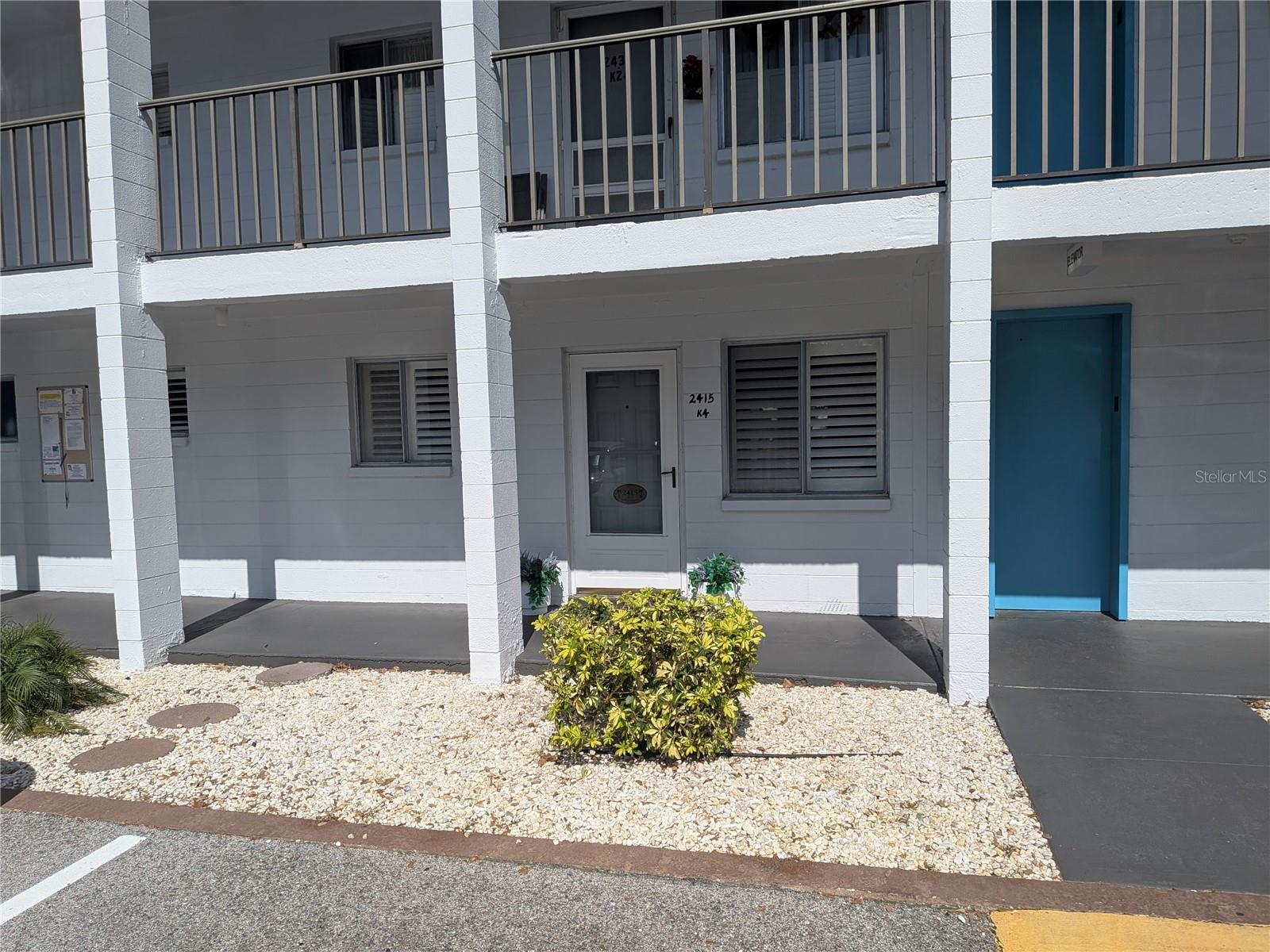 THE FOURTH BAYSHORE - Residential