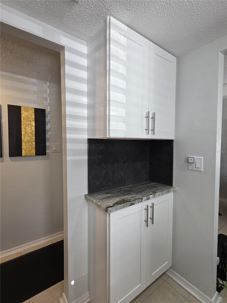 THE FOURTH BAYSHORE - Residential