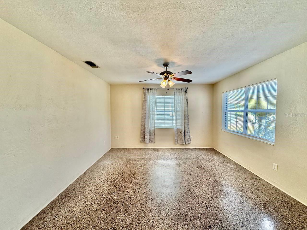 LEWIS ISLAND SEC 3 - Residential Lease