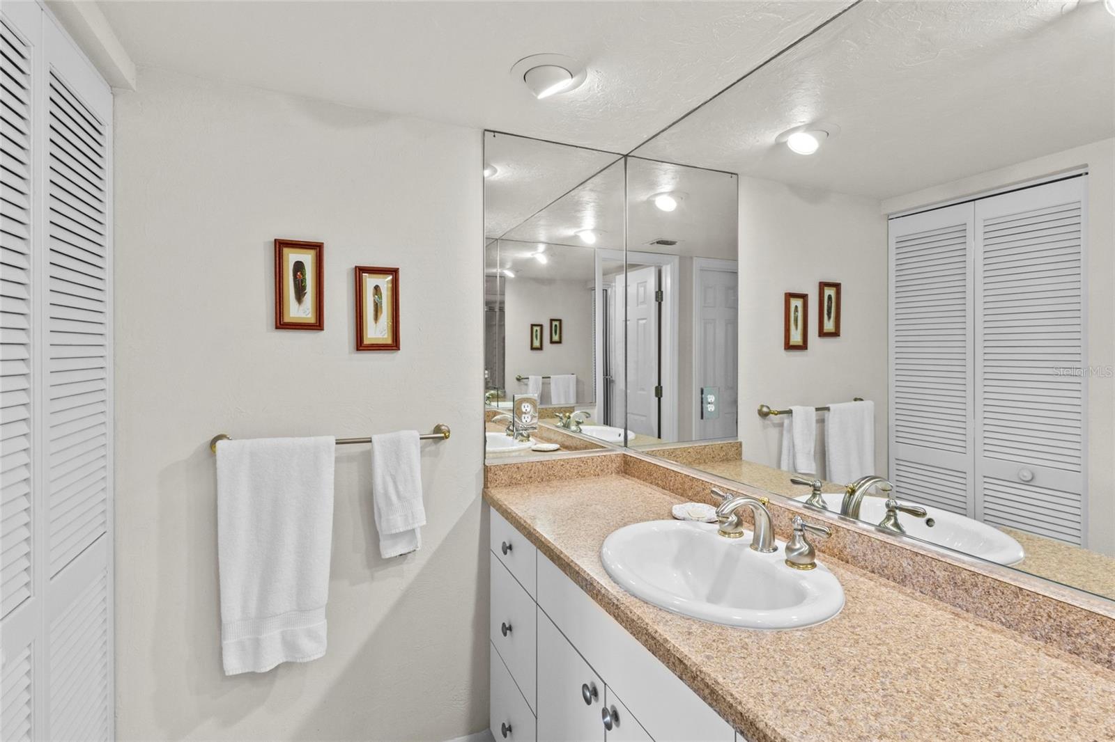 SIESTA DUNES BEACH - Residential