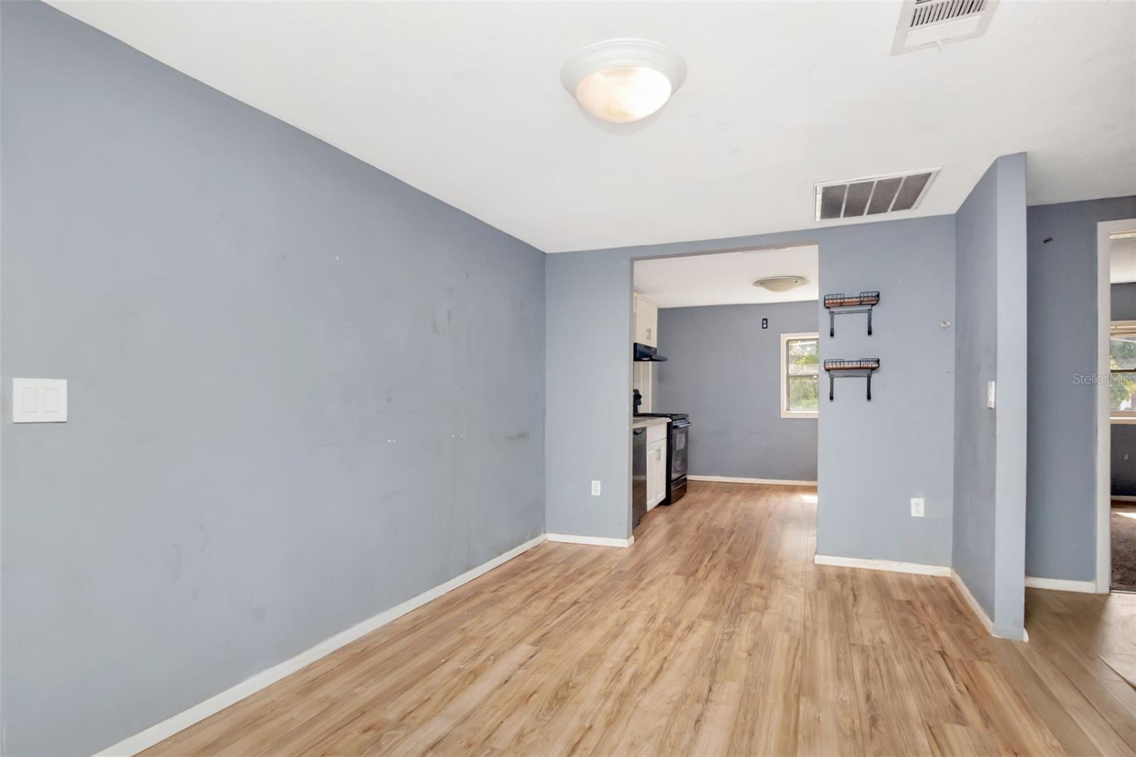 UNPLATTED - Residential