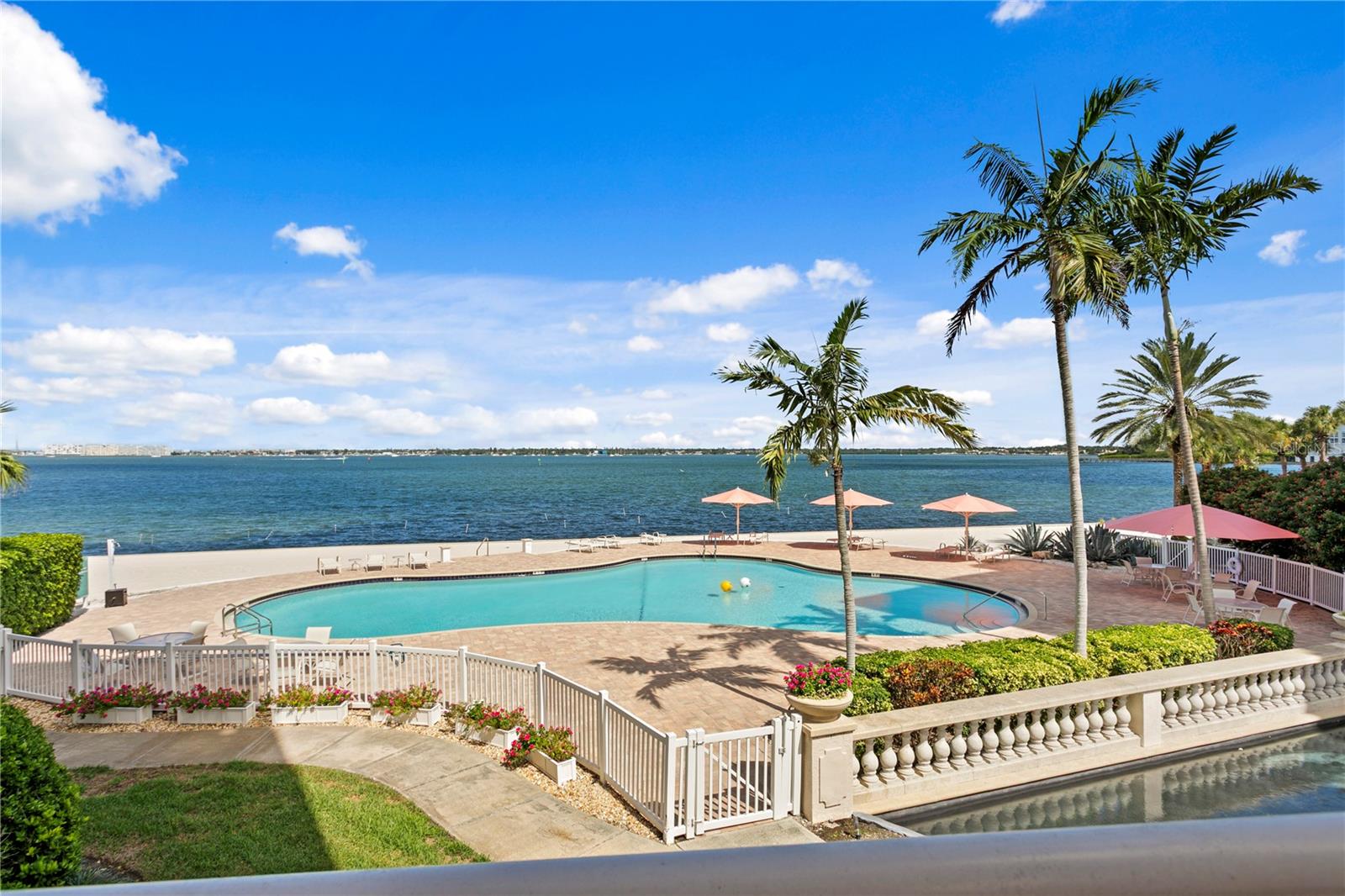BACOPA BAY CONDO - Residential