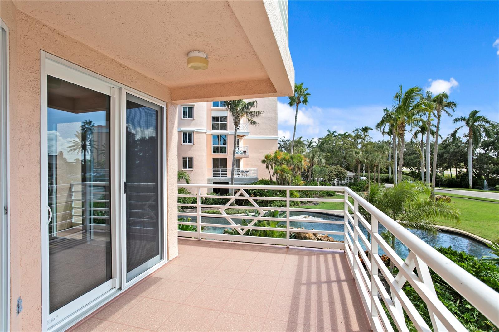 BACOPA BAY CONDO - Residential