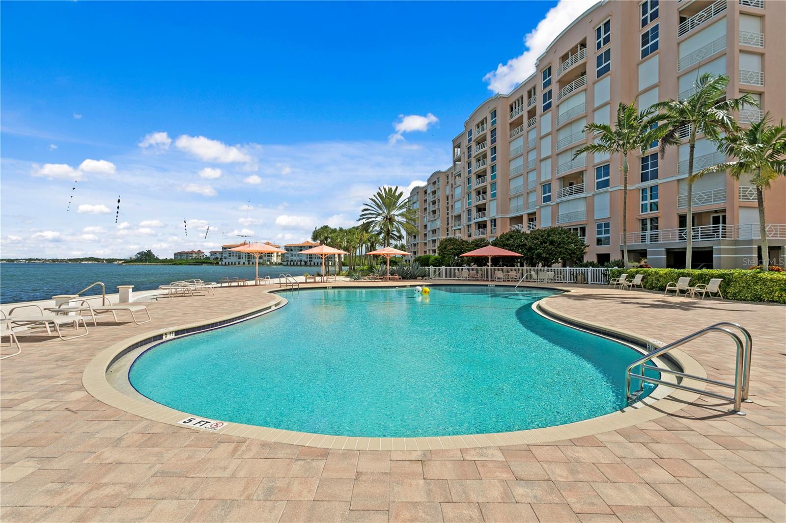 BACOPA BAY CONDO - Residential