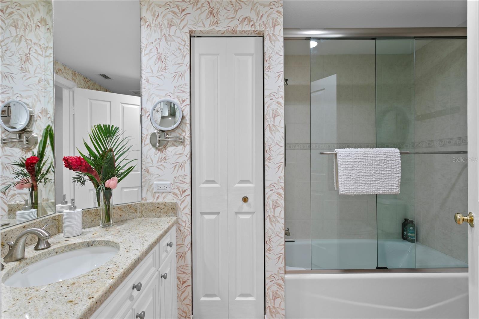 BACOPA BAY CONDO - Residential