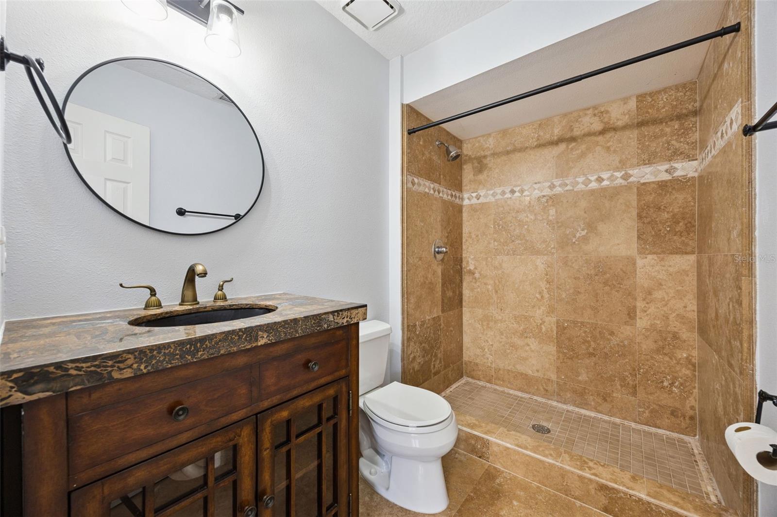 TOREY PINES UN #3 - Residential