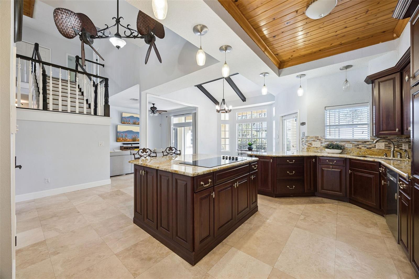 TOREY PINES UN #3 - Residential