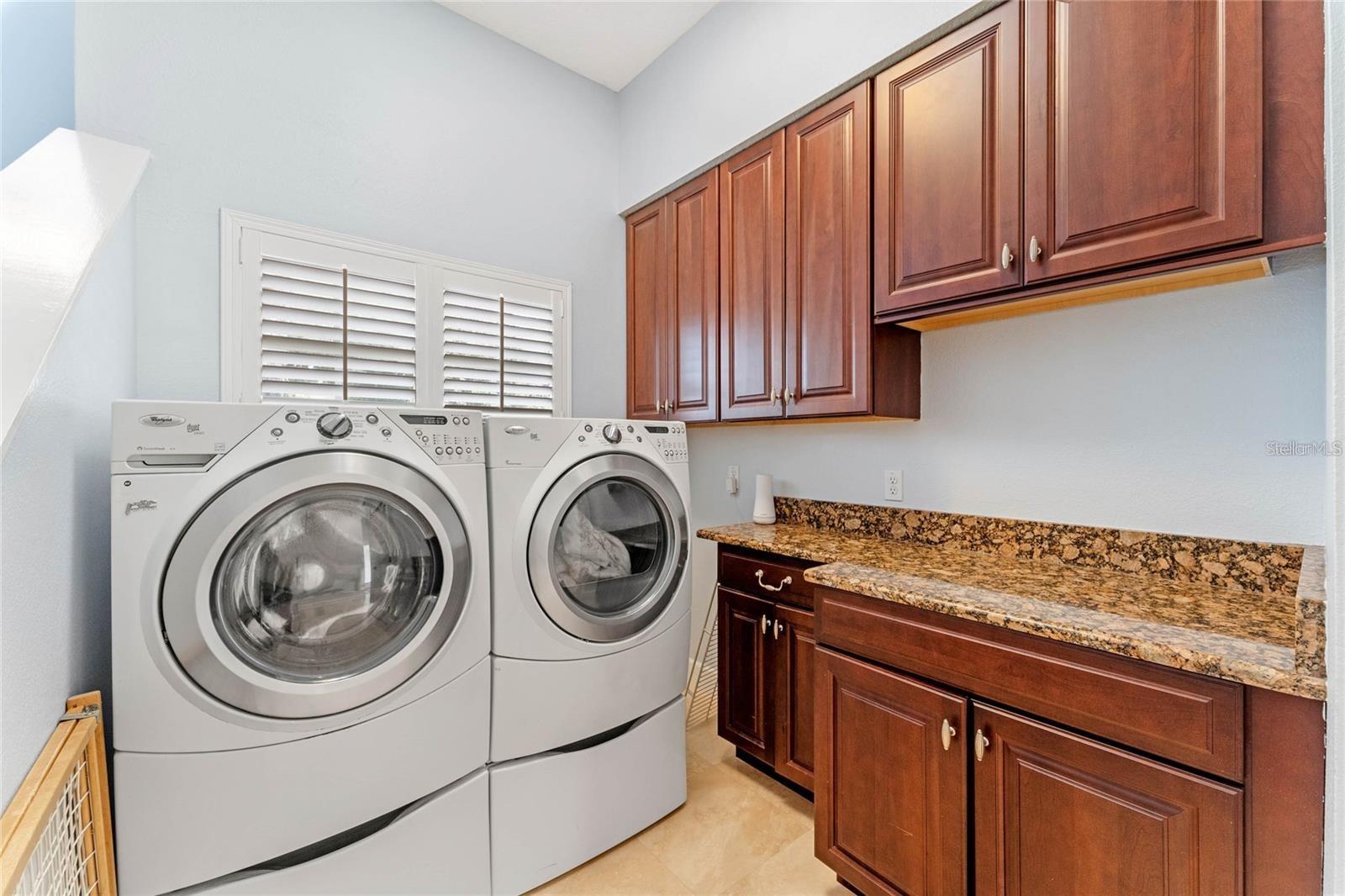 TOREY PINES UN #3 - Residential