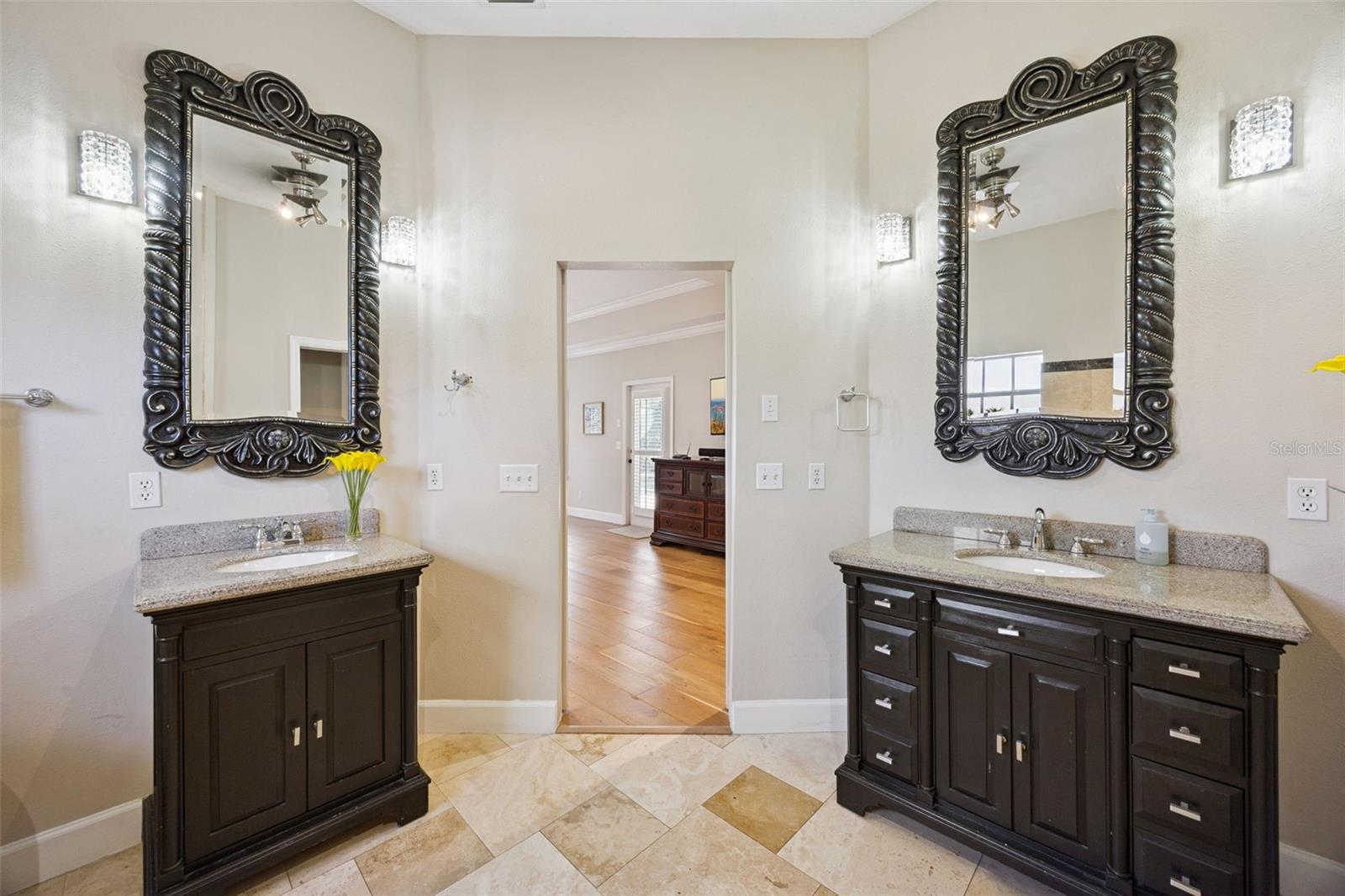 TOREY PINES UN #3 - Residential