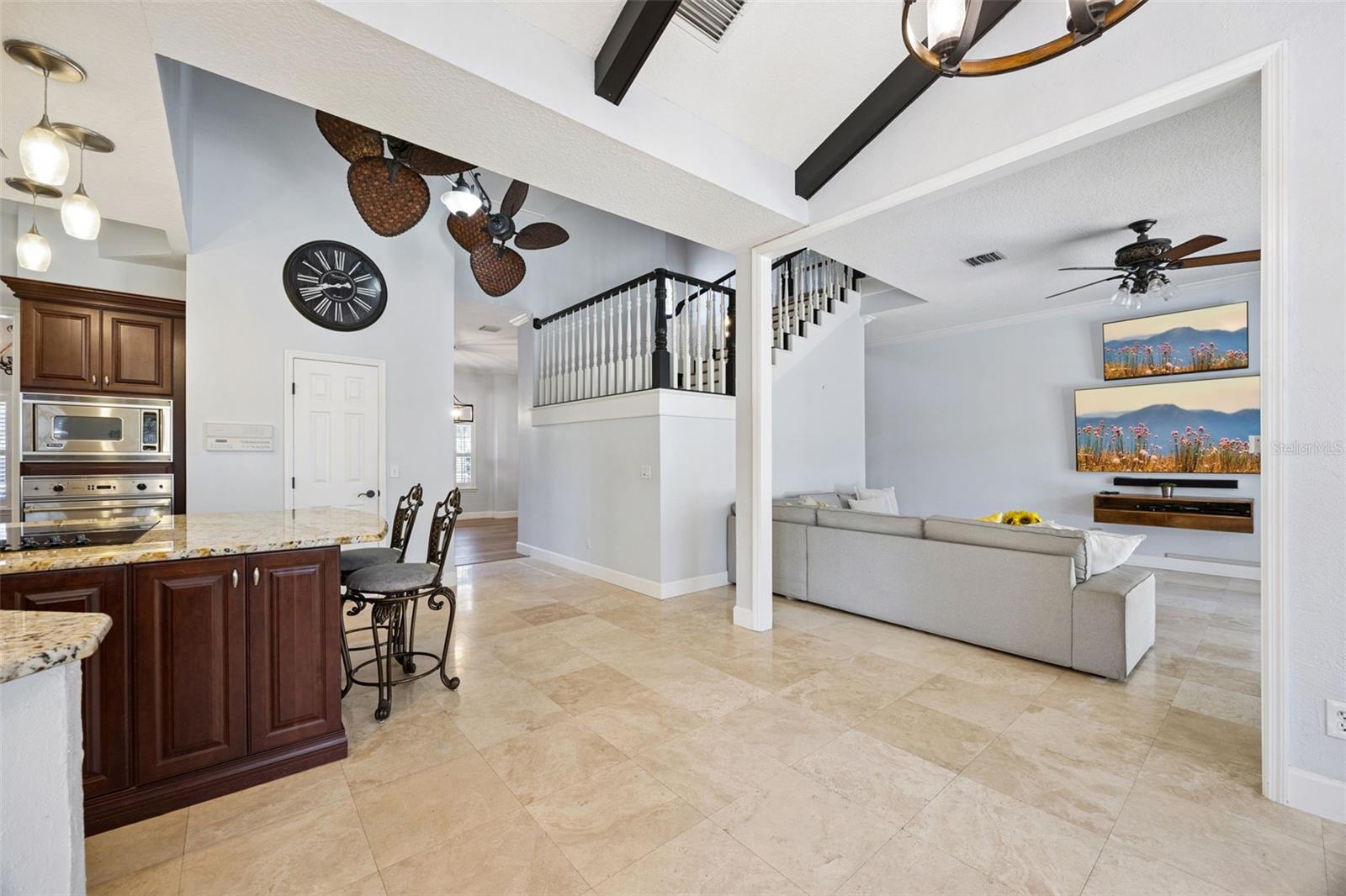 TOREY PINES UN #3 - Residential