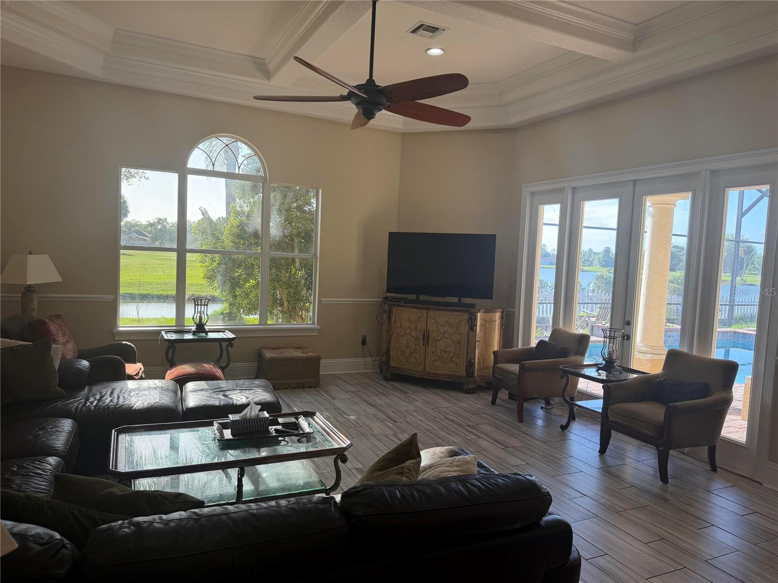 OAKS PH 1 B2 - Residential