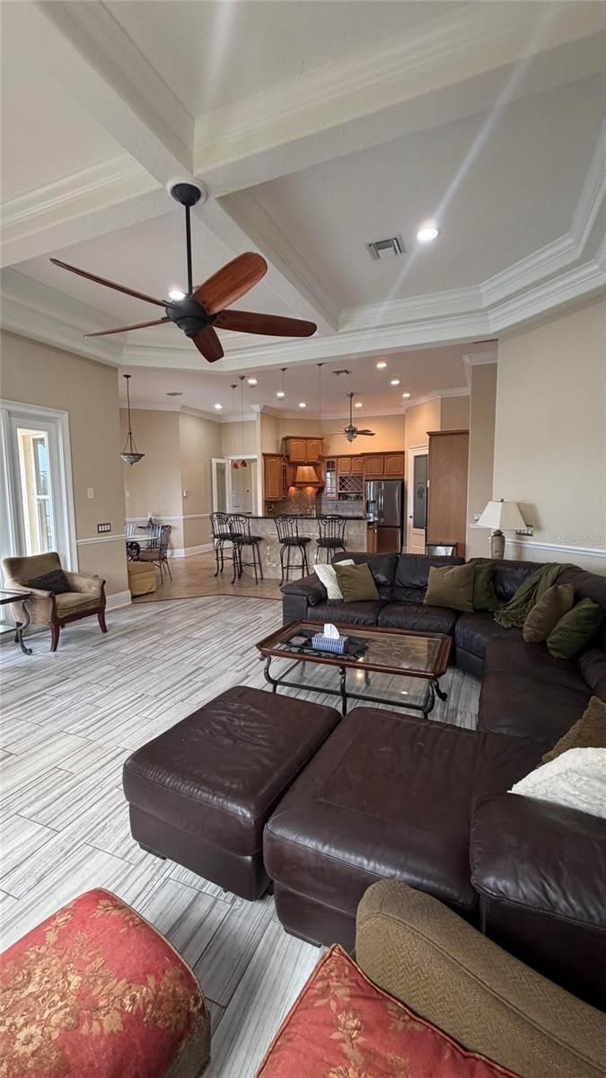 OAKS PH 1 B2 - Residential