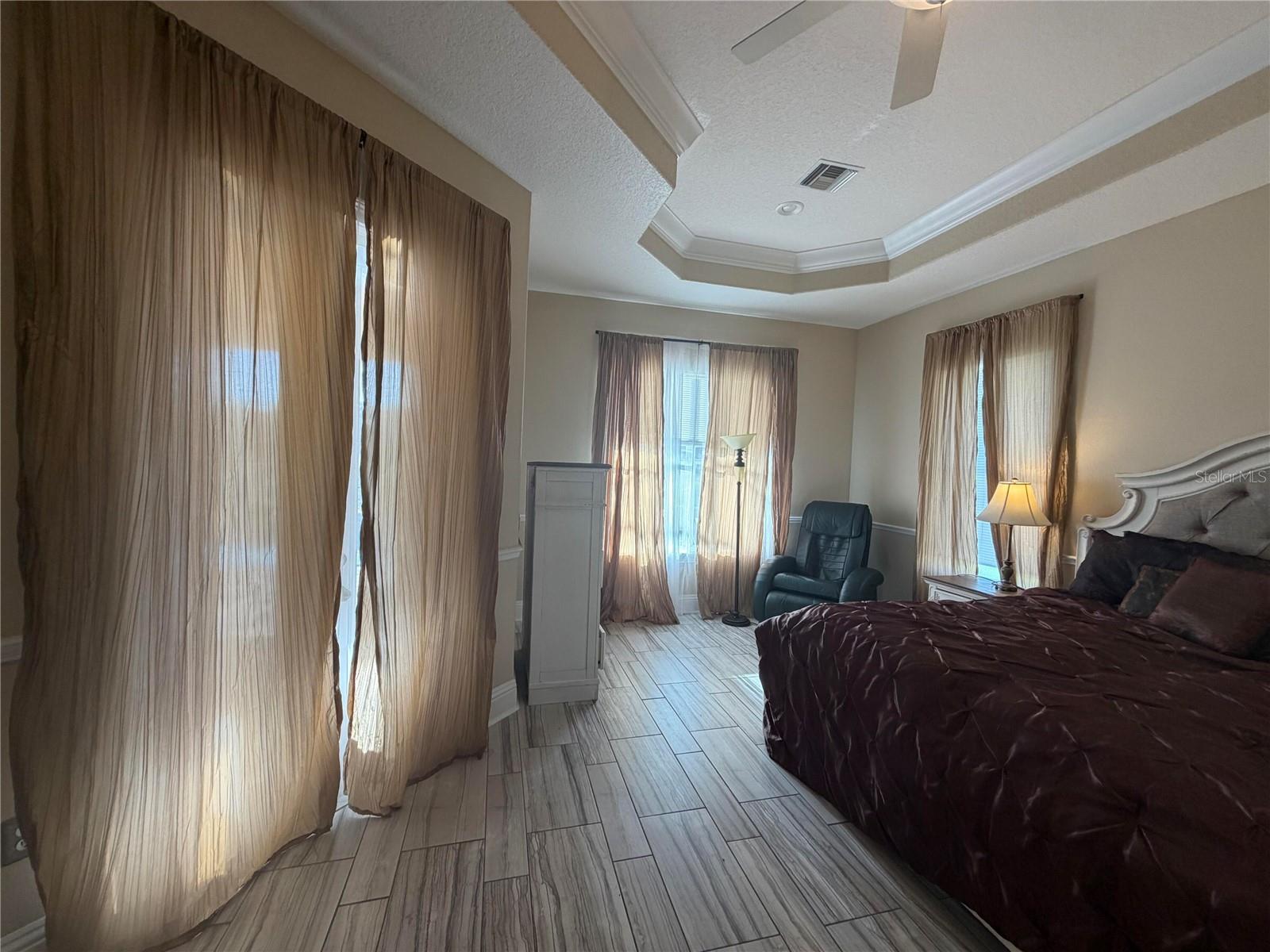 OAKS PH 1 B2 - Residential