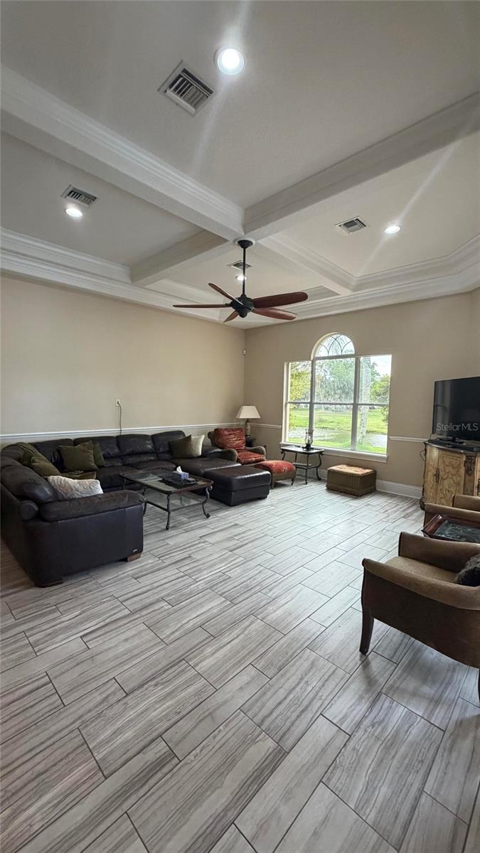 OAKS PH 1 B2 - Residential