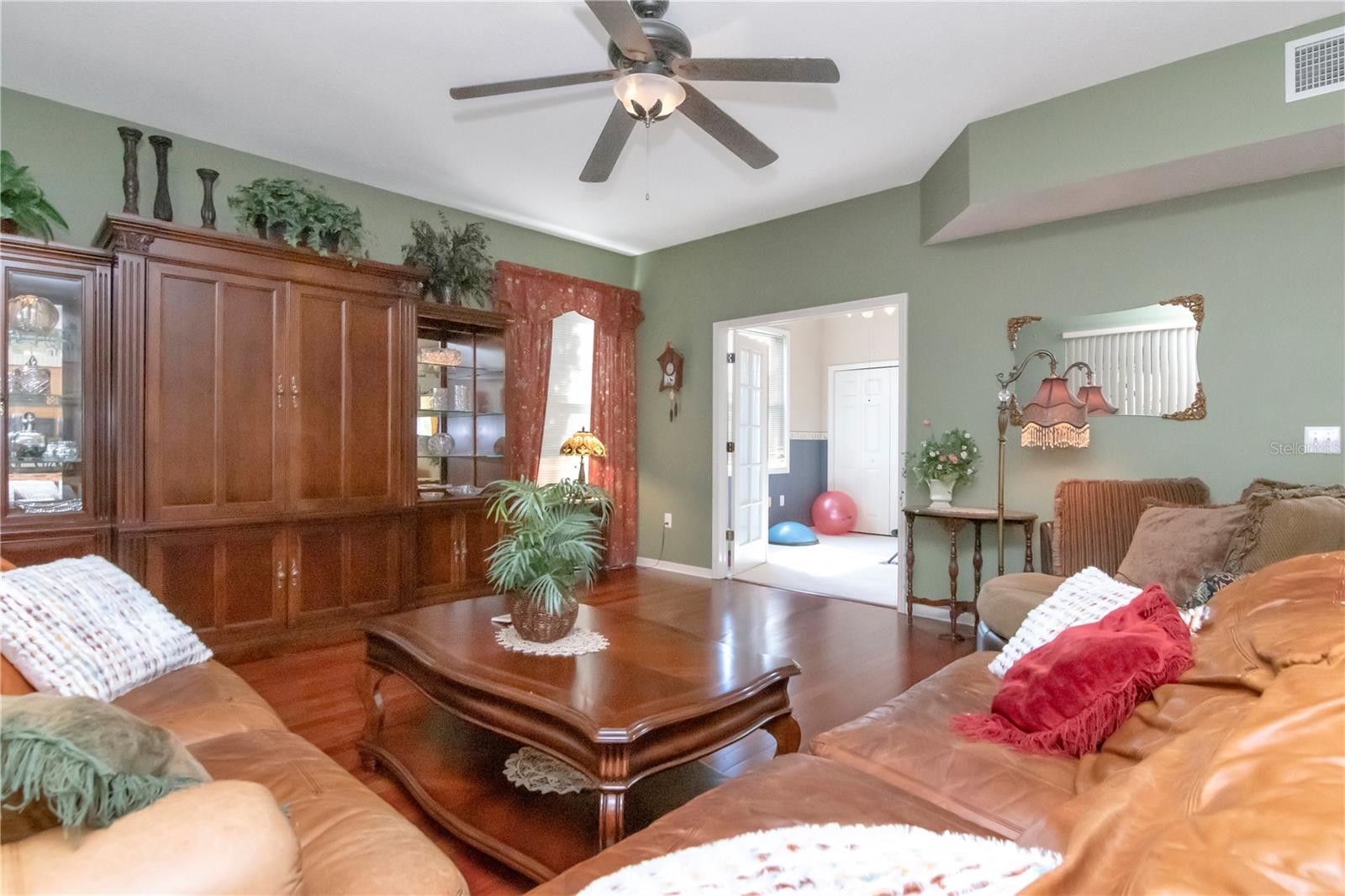 NORTHWOOD - Residential