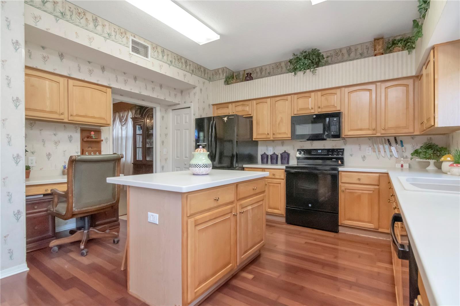 NORTHWOOD - Residential