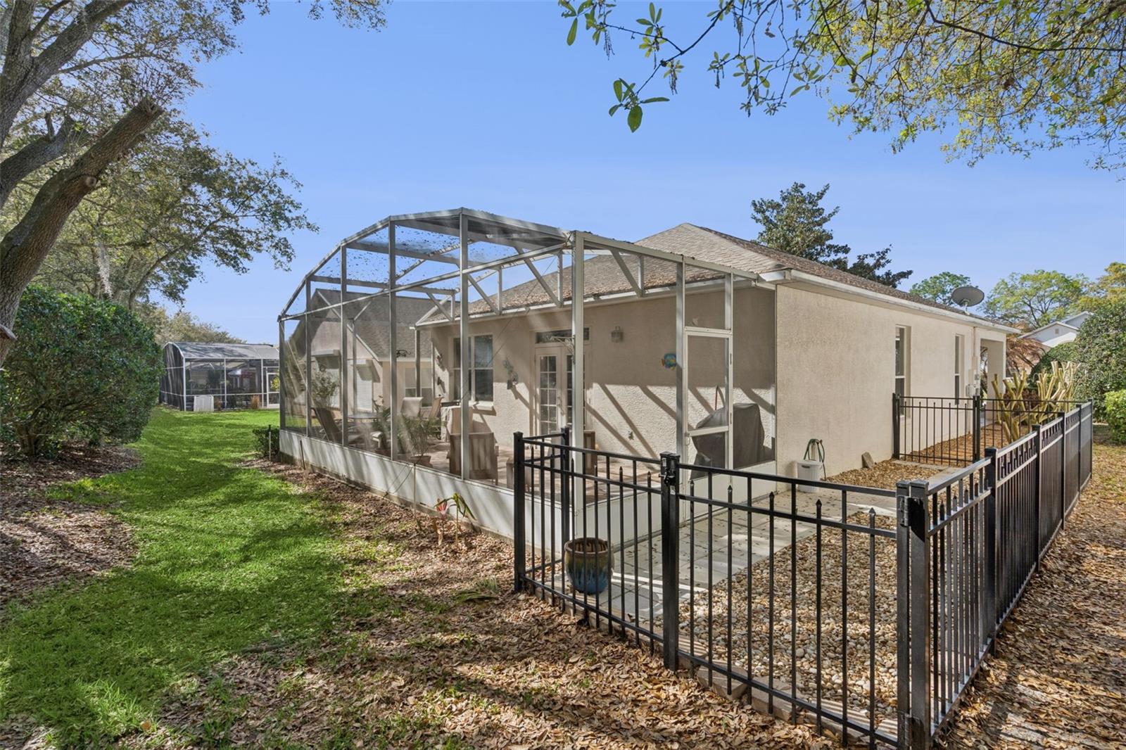 MT DORA COUNTRY CLUB MT DORA PH 02-8 - Residential