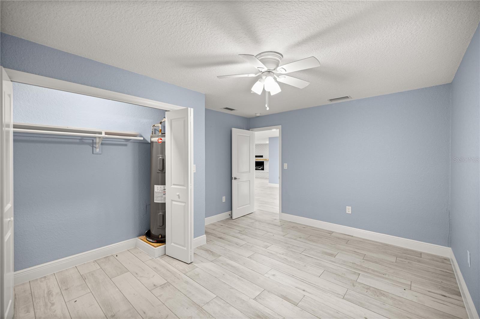 WOODLAND ESTATES UNIT 02 - Residential