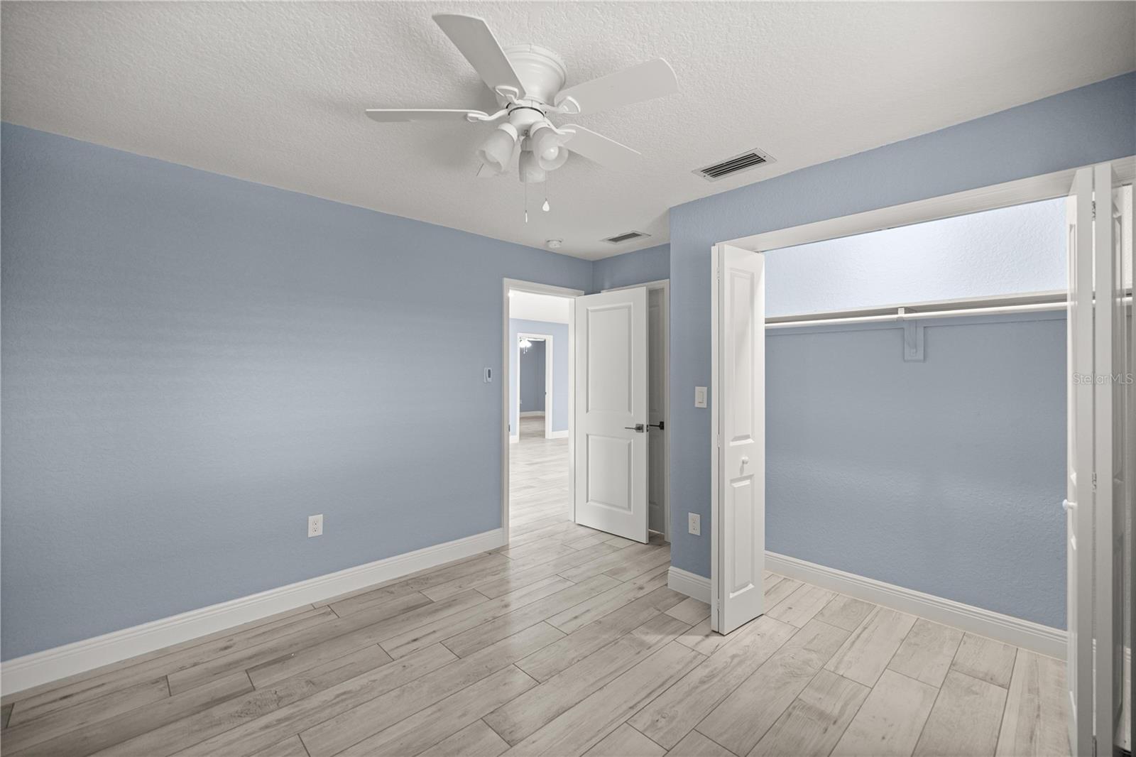 WOODLAND ESTATES UNIT 02 - Residential