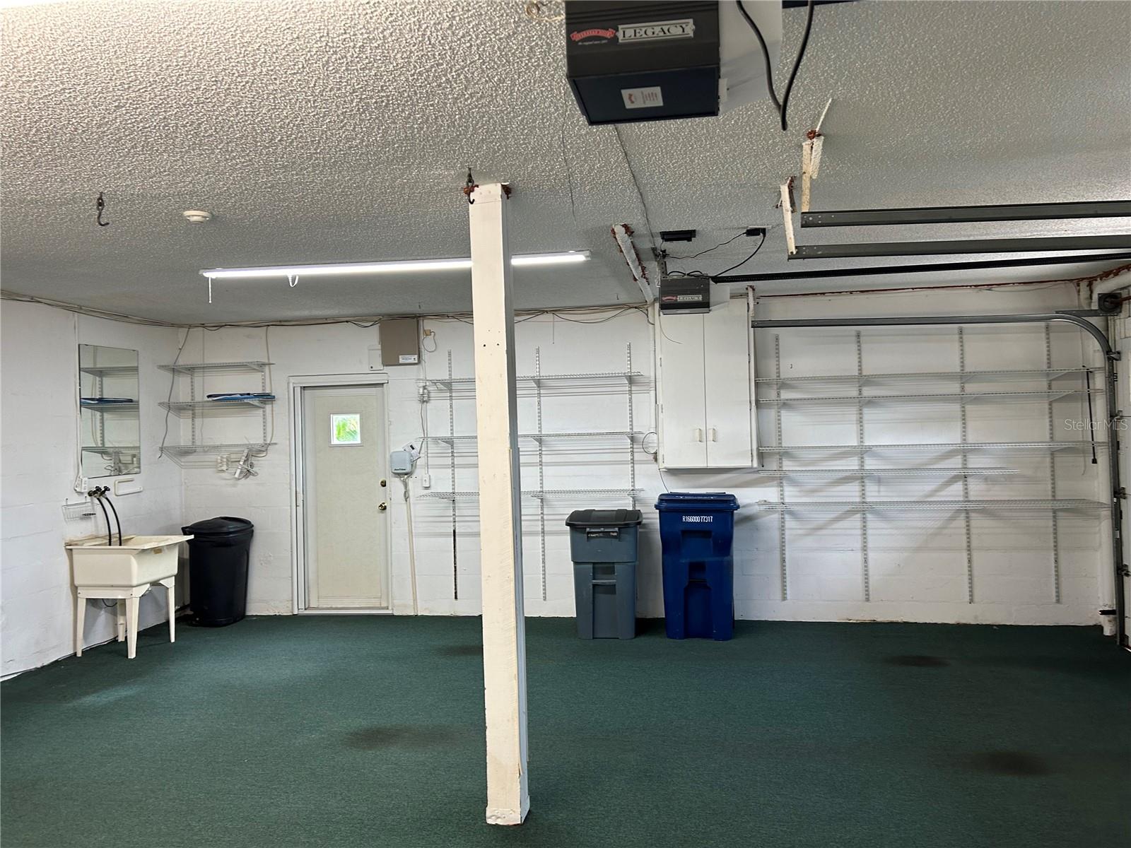 FLAMINGO CAY FIRST UNIT - Residential