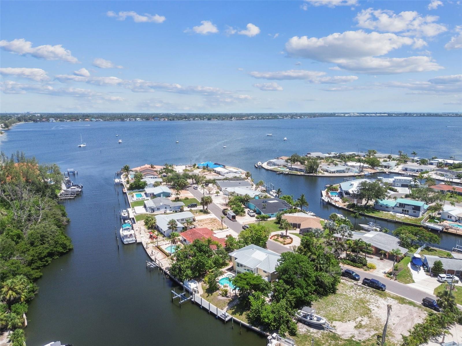 FLAMINGO CAY FIRST UNIT - Residential