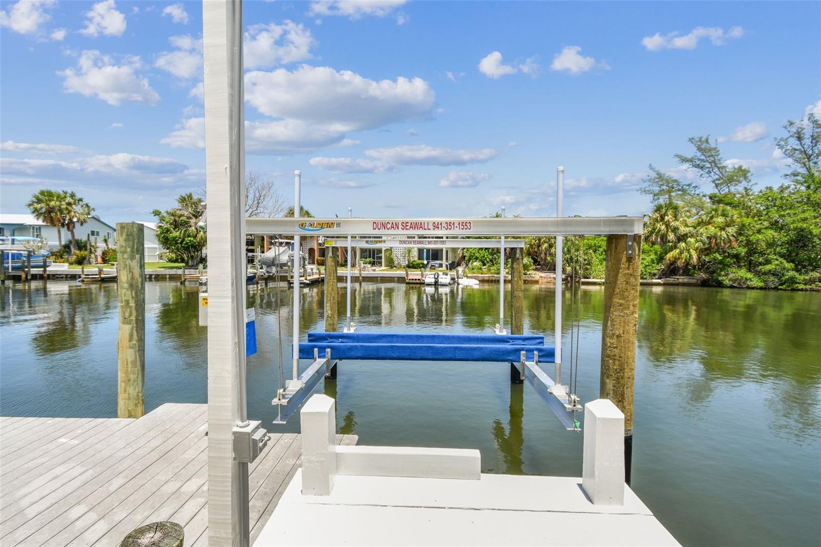 FLAMINGO CAY FIRST UNIT - Residential