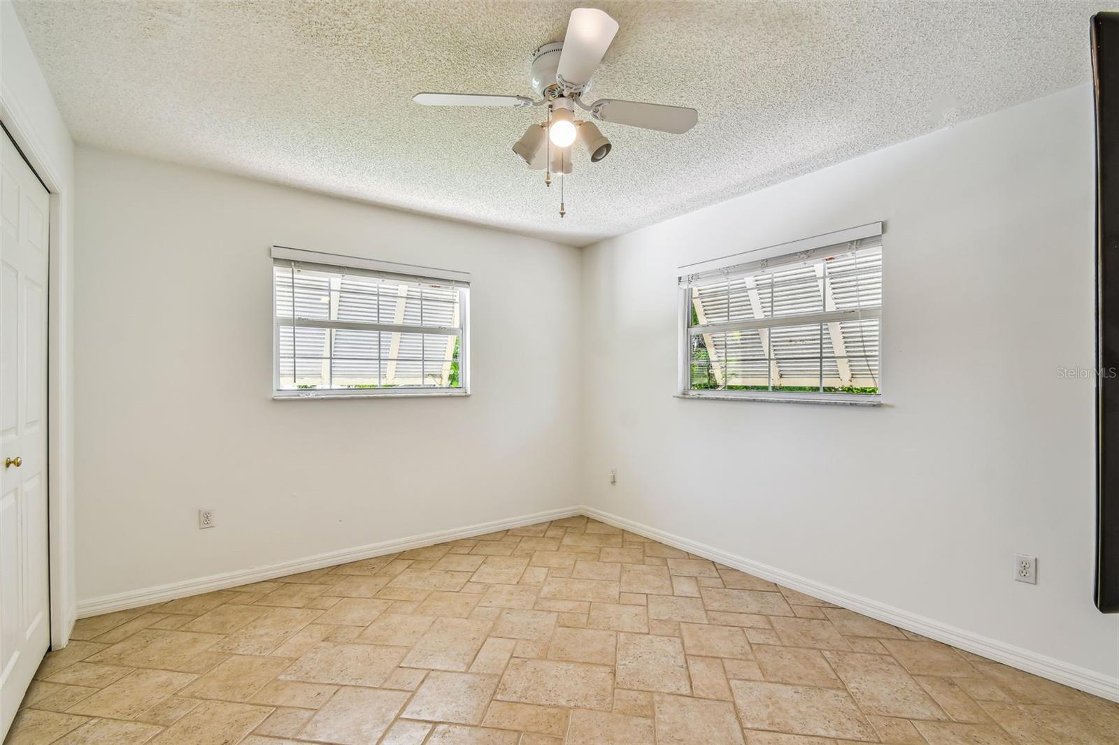 FLAMINGO CAY FIRST UNIT - Residential