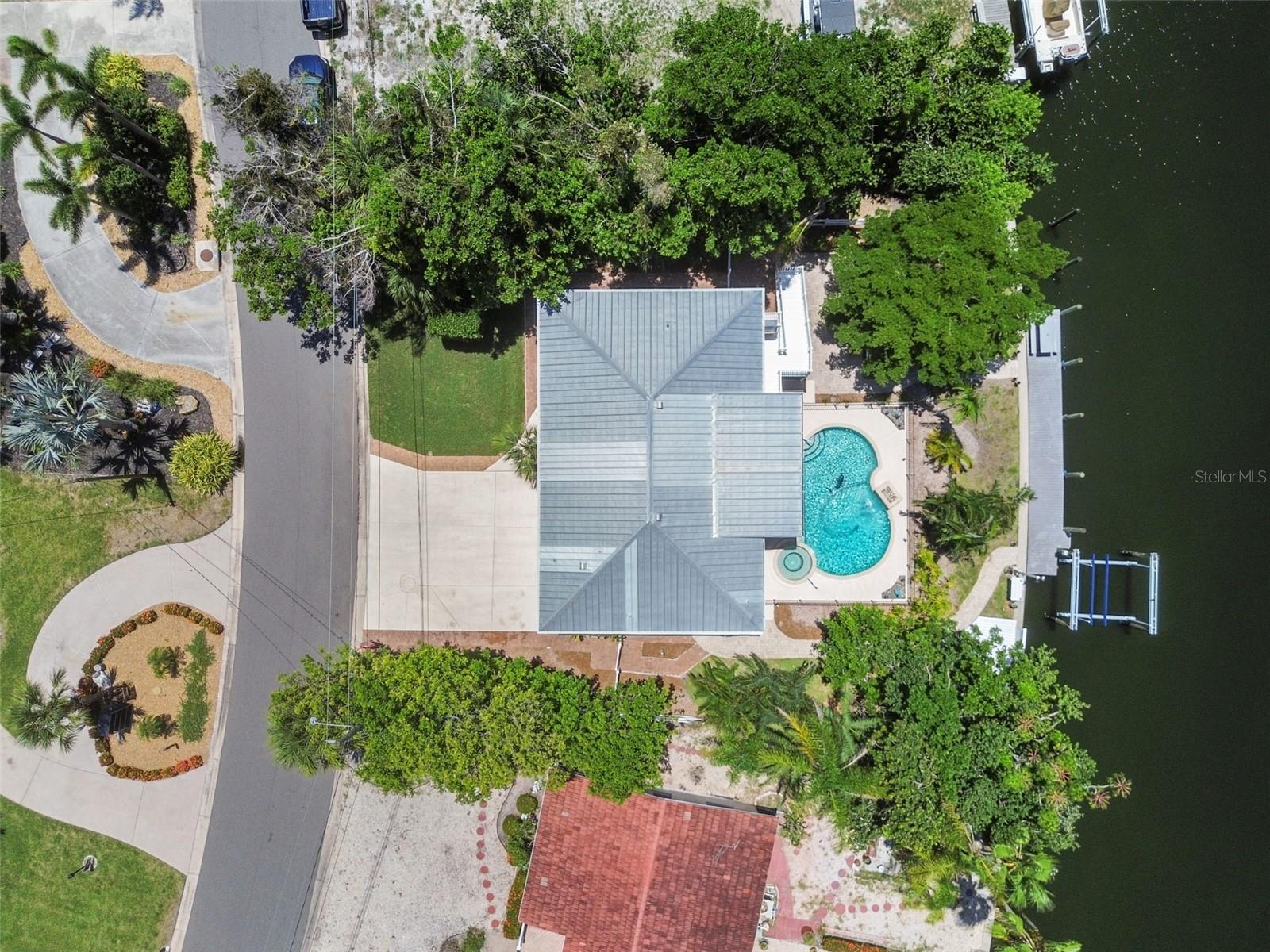 FLAMINGO CAY FIRST UNIT - Residential