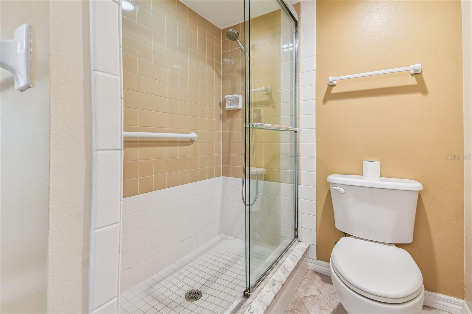 FLAMINGO CAY FIRST UNIT - Residential