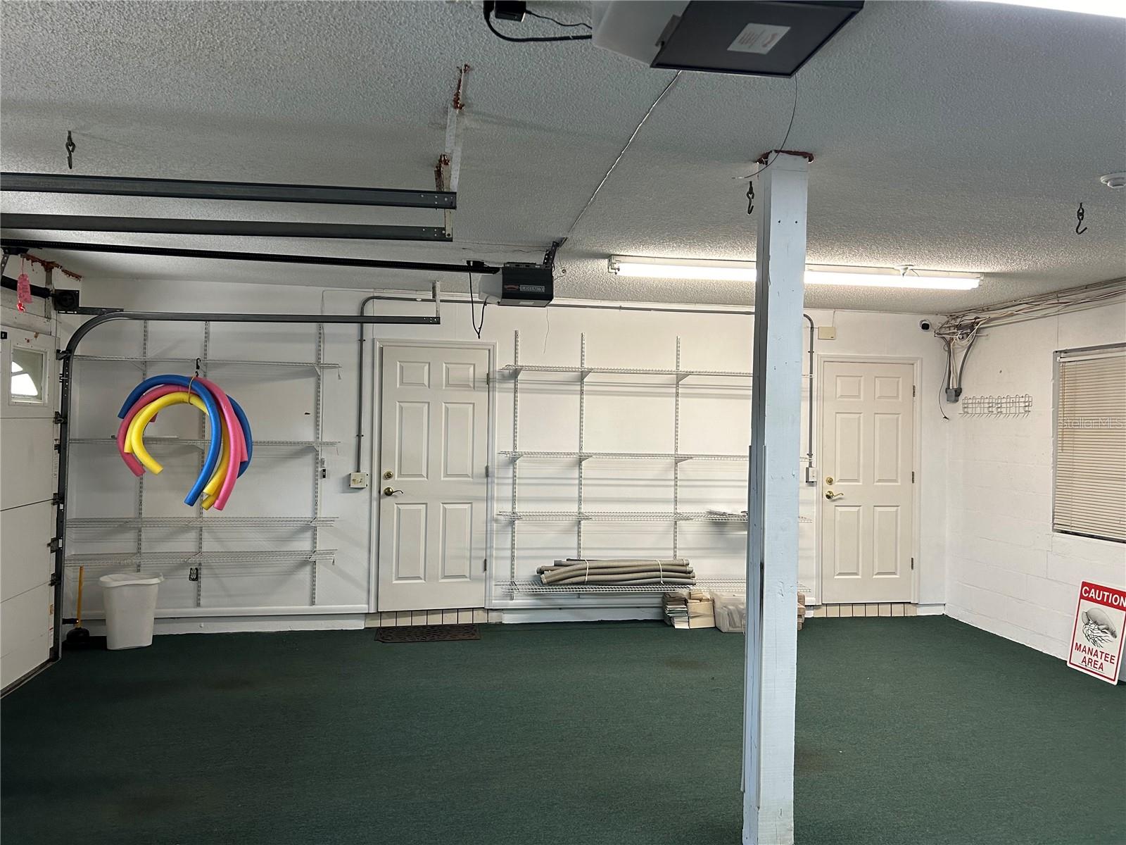 FLAMINGO CAY FIRST UNIT - Residential