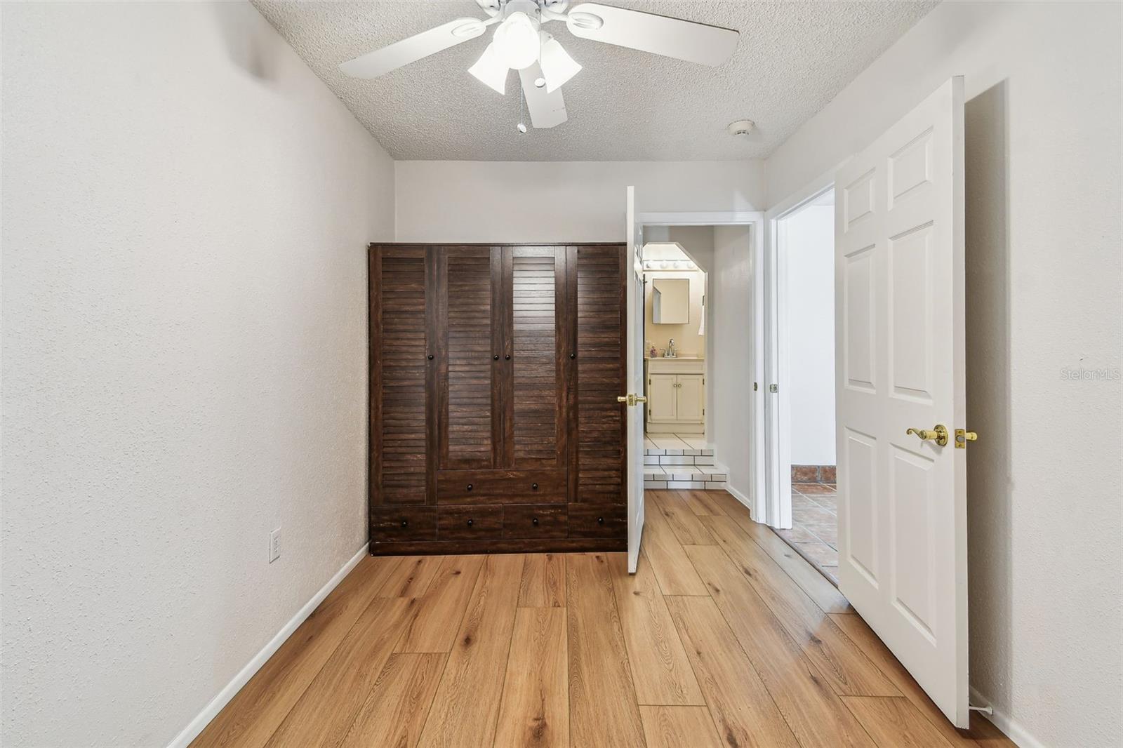 FLAMINGO CAY FIRST UNIT - Residential