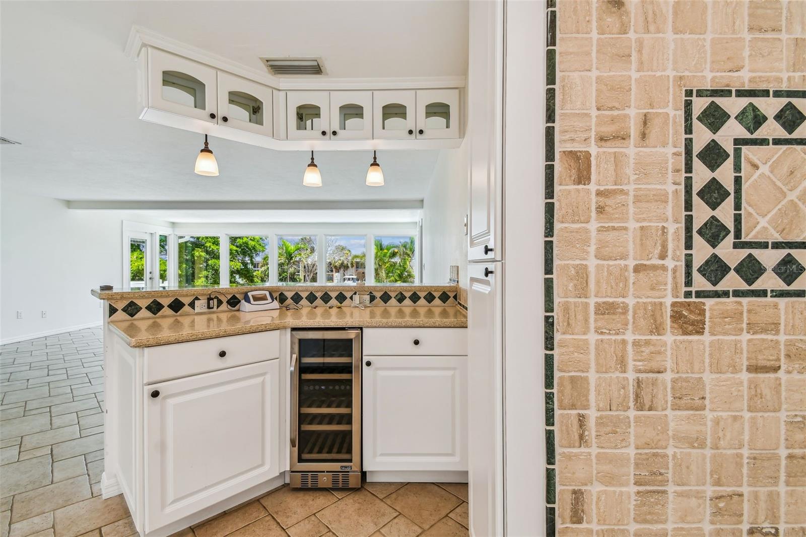 FLAMINGO CAY FIRST UNIT - Residential